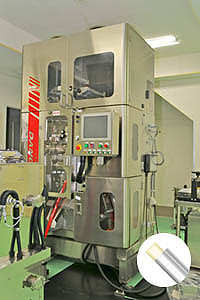 ゼリー自動充填機